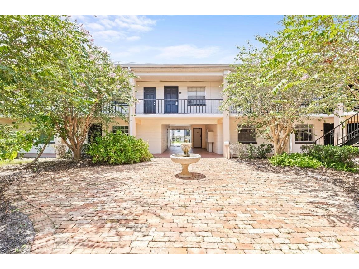 120 S Church Avenue #106 Tampa FL 33609 U8253843 image1