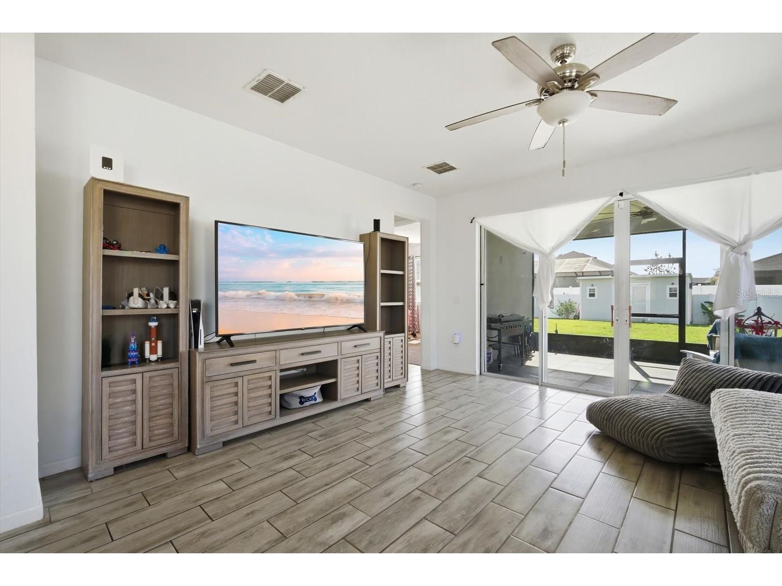 120 Summershore Drive Auburndale FL 33823 TB8496571 image8