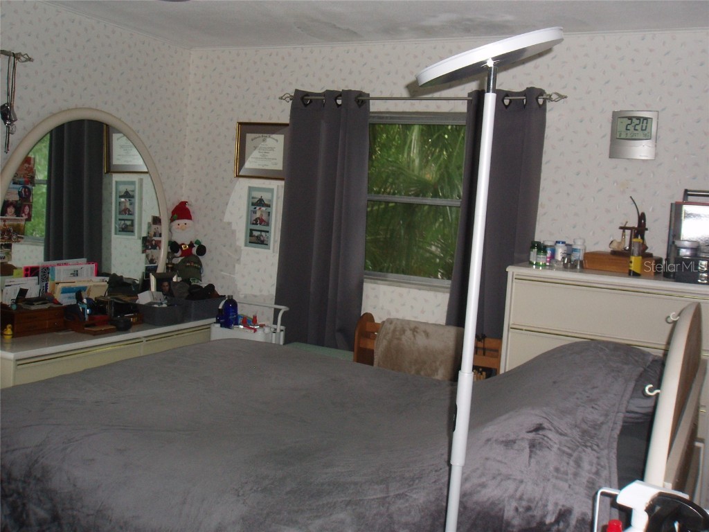 120 SW Monroe Circle N Saint Petersburg FL 33703 TB8418068 image17