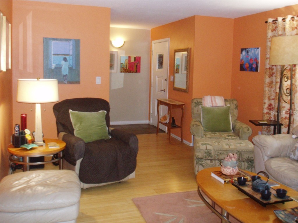 120 SW Monroe Circle N Saint Petersburg FL 33703 TB8418068 image6