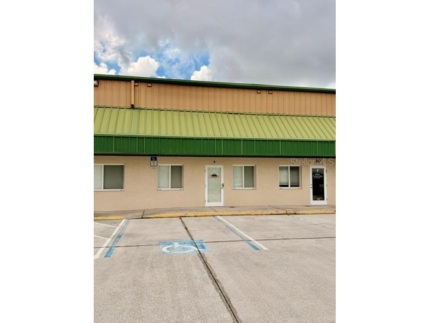 120 Triple Diamond Boulevard #E North Venice FL 34275 A4685072 image11