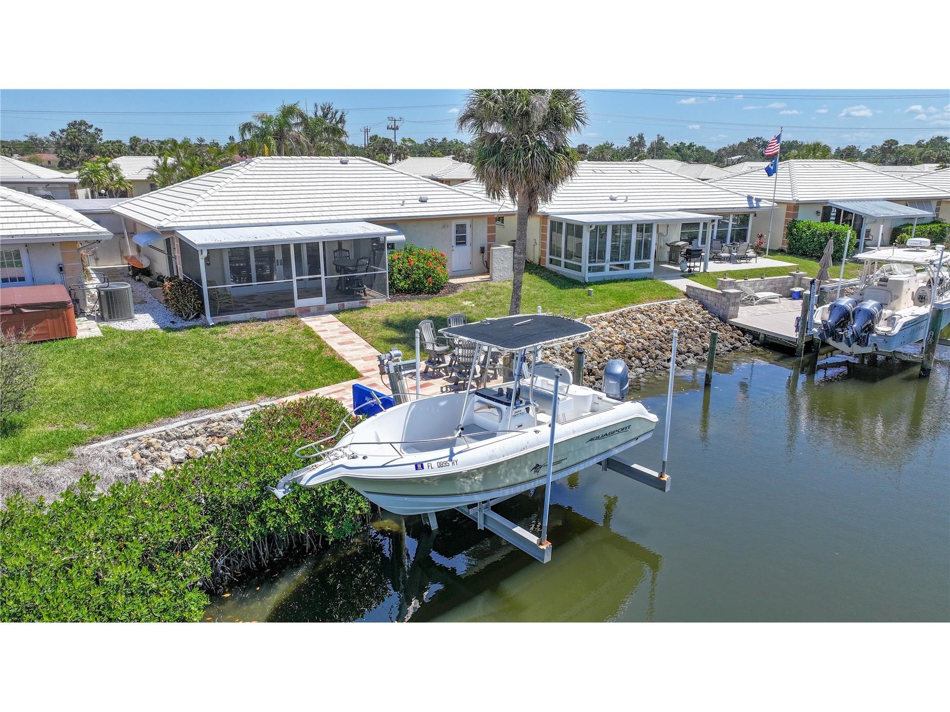 120 Villa Drive #120 Osprey FL 34229 N6138441 image1