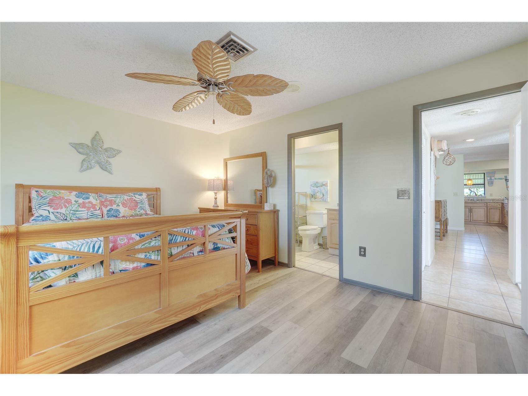 120 Villa Drive #120 Osprey FL 34229 N6138441 image28