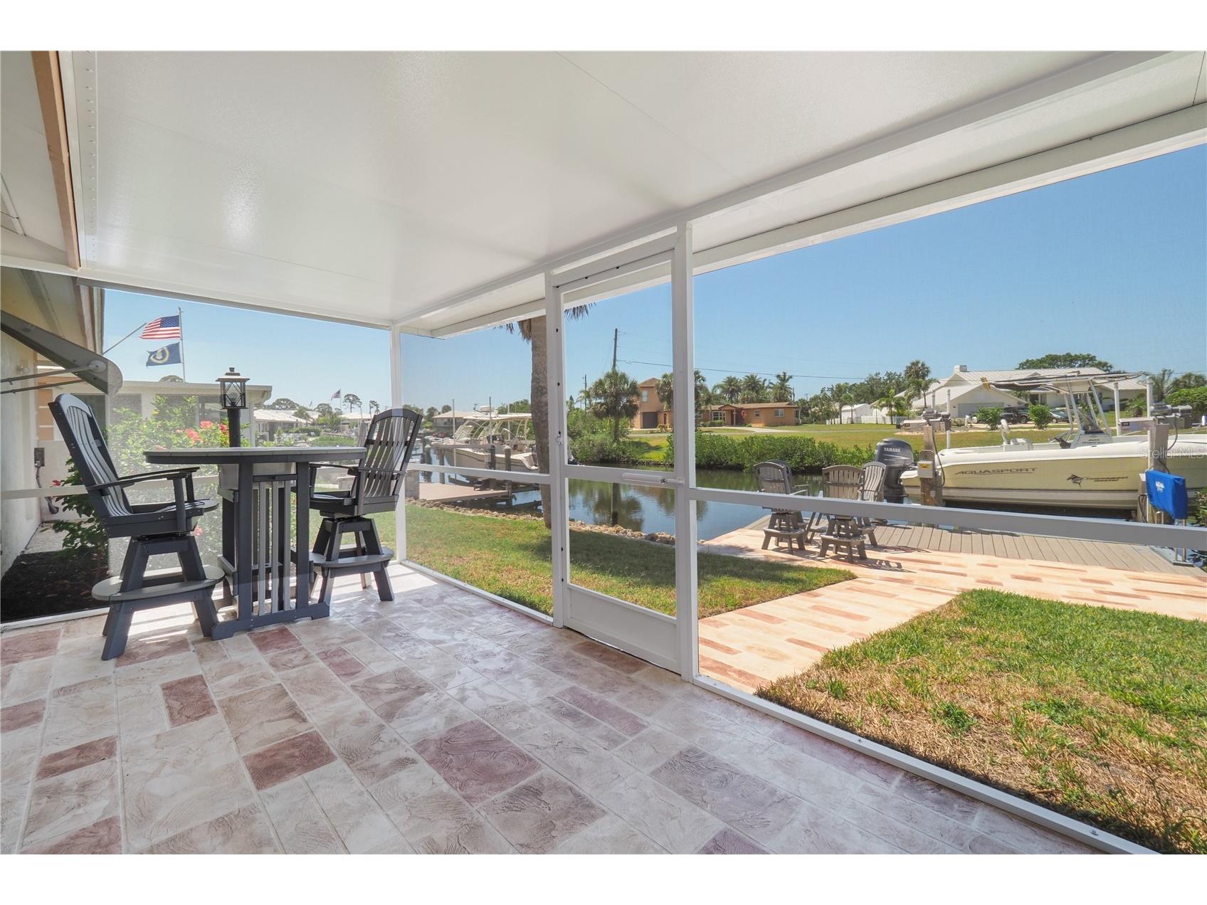 120 Villa Drive #120 Osprey FL 34229 N6138441 image8