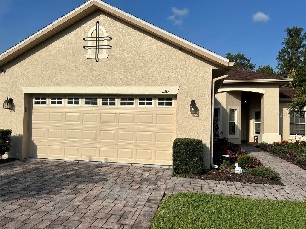 120 Vizcaya Court Poinciana FL 34759 S5088550 image2