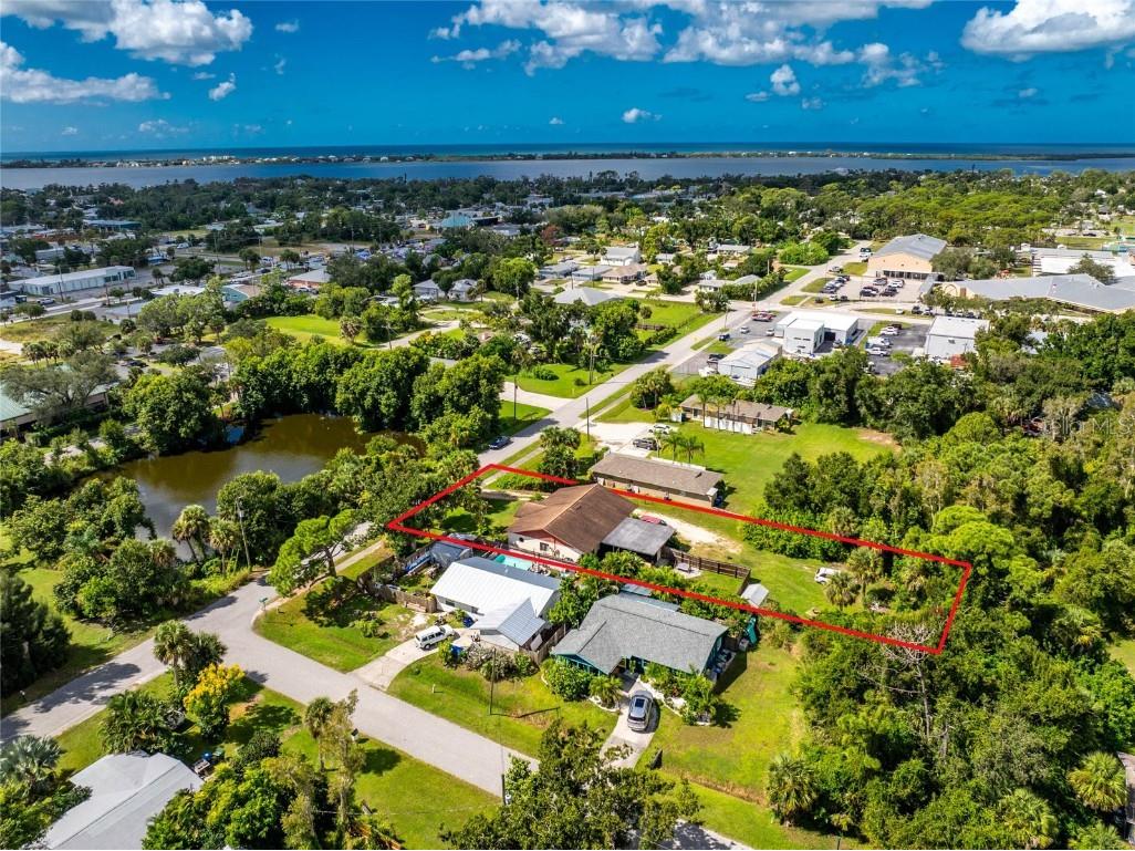 120 W Perry Lane Englewood FL 34223 D6144203 image1