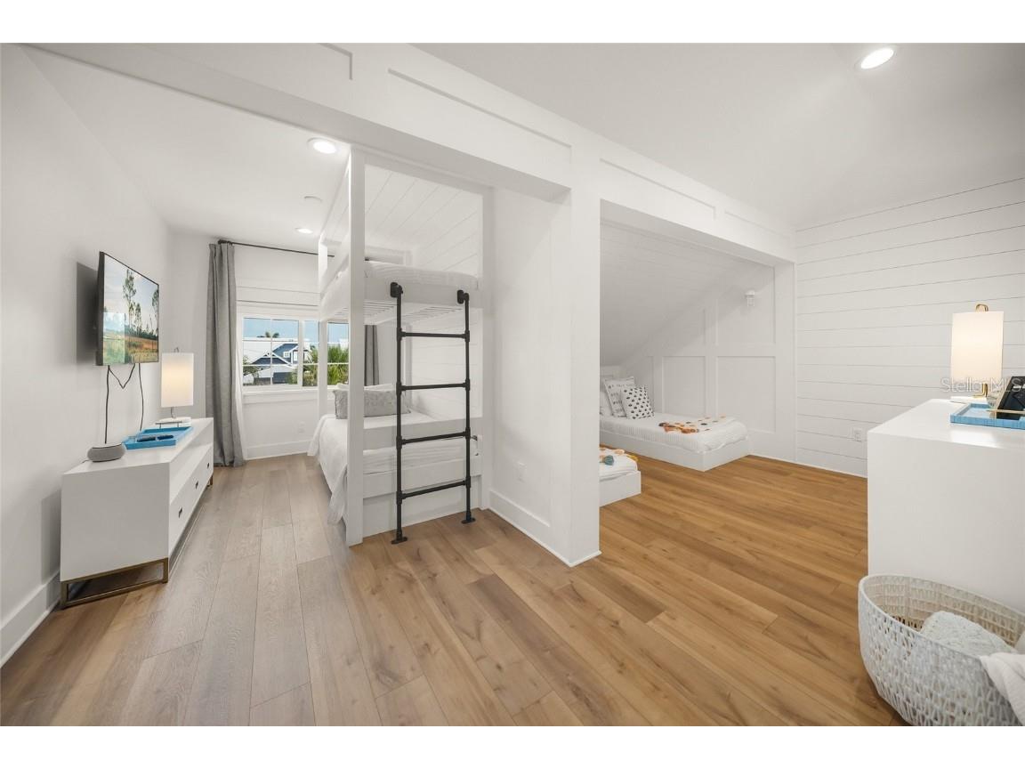 120 White Avenue Anna Maria FL 34216 A4652436 image22