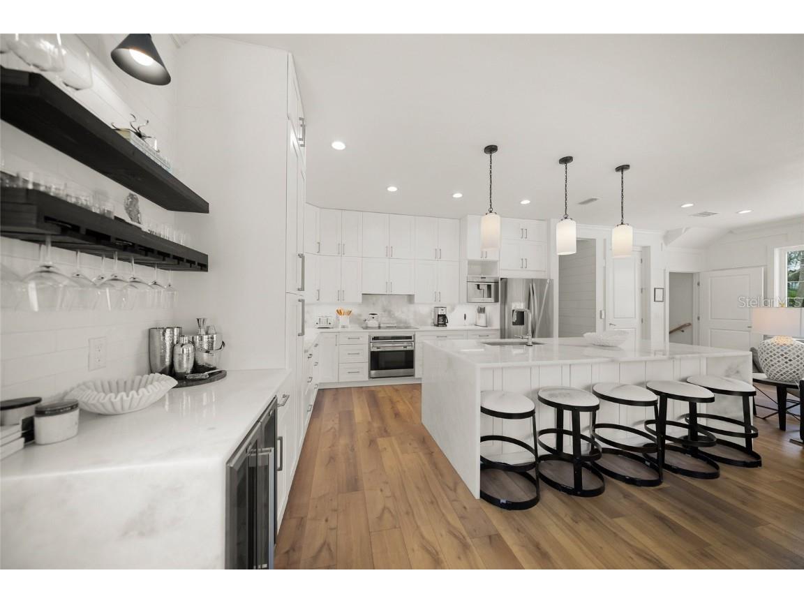 120 White Avenue Anna Maria FL 34216 A4652436 image4