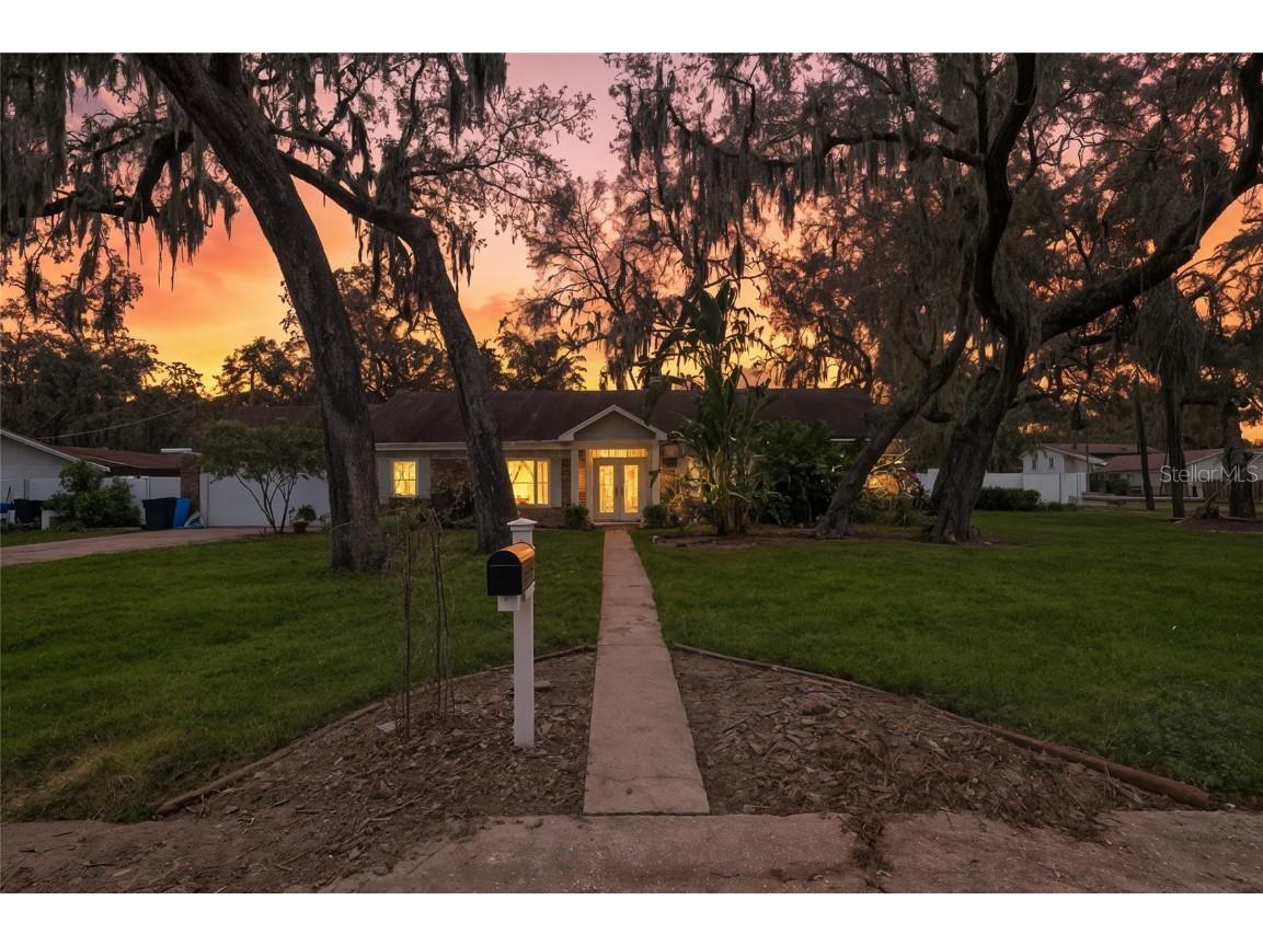 120 Windy Circle Brandon FL 33511 TB8415900 image1