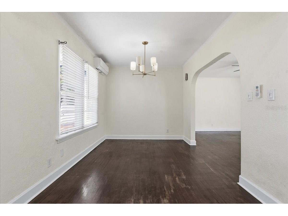 1200 22nd Avenue N Saint Petersburg FL 33704 TB8491959 image21