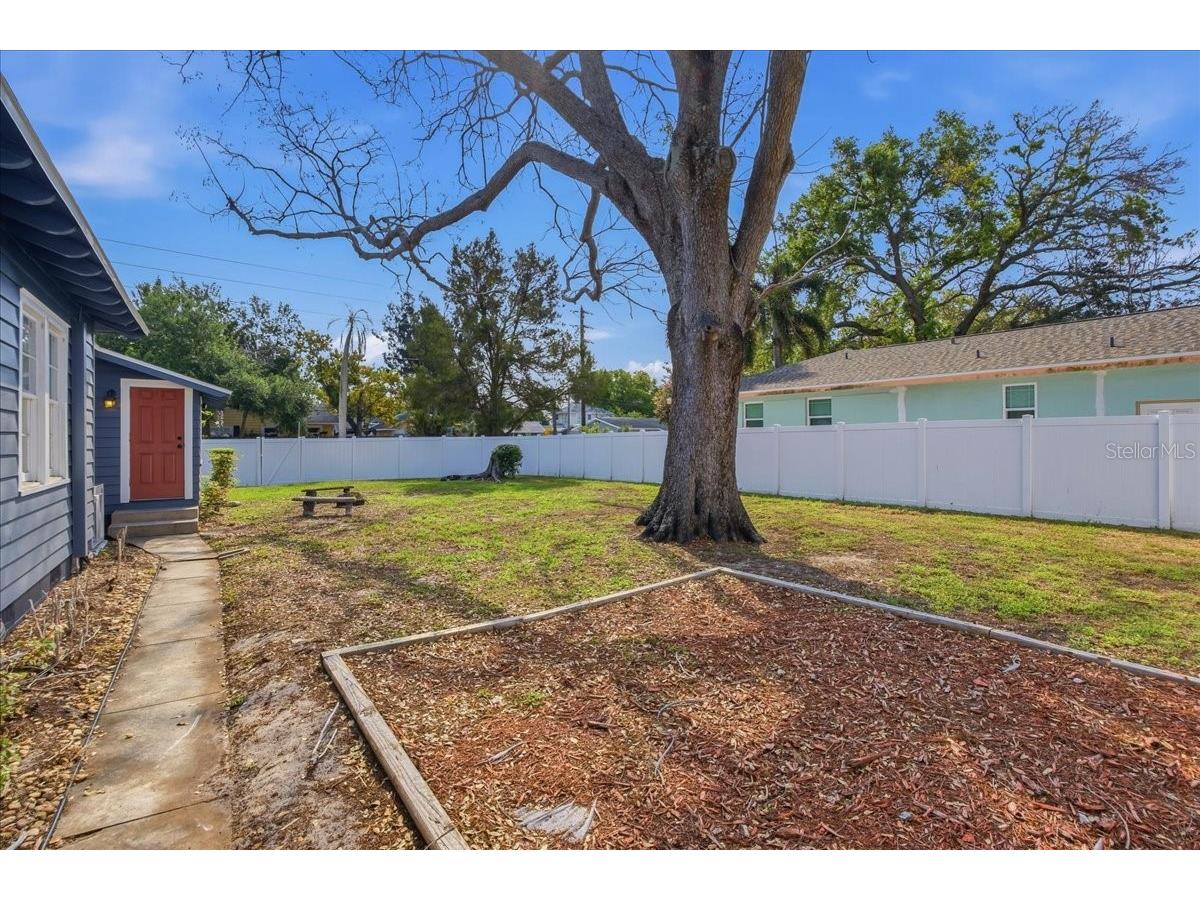 1200 22nd Avenue N Saint Petersburg FL 33704 TB8491959 image36