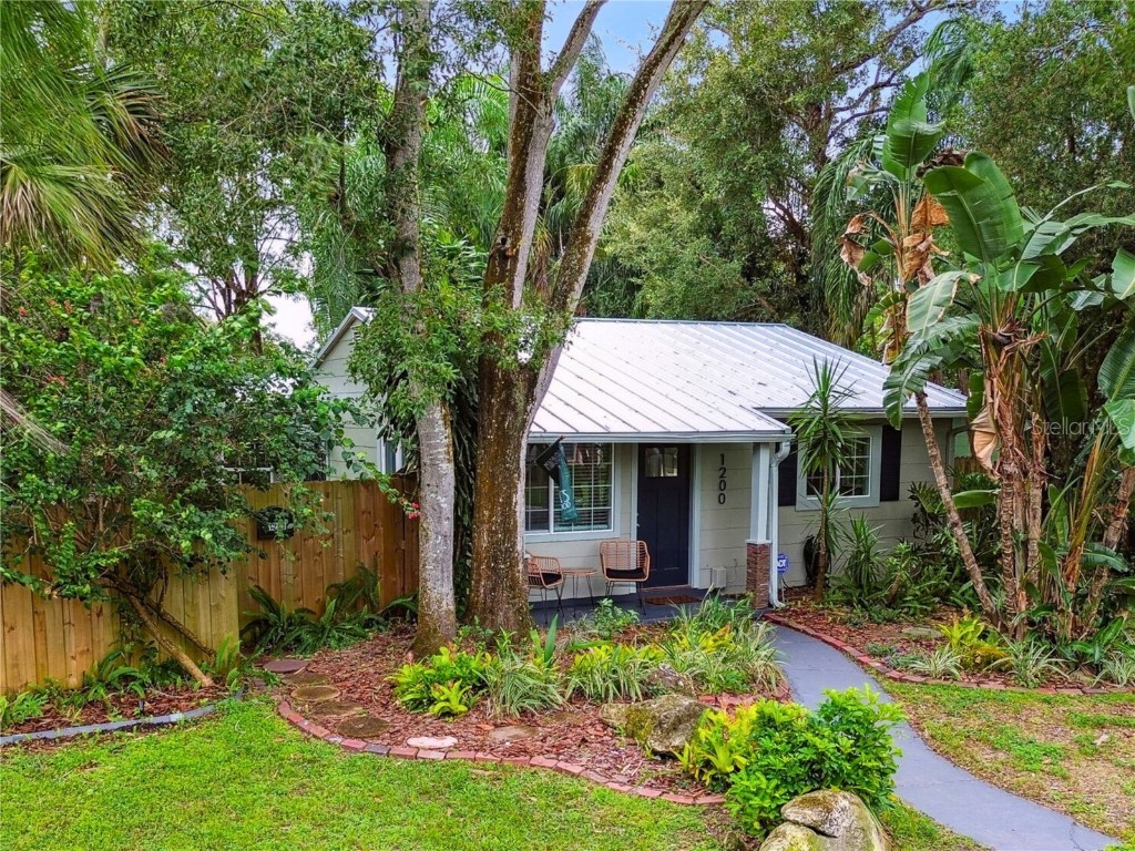 1200 37th Avenue N Saint Petersburg FL 33704 TB8314650 image1