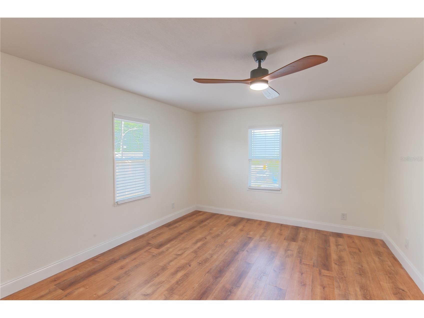 1200 40th Street S Saint Petersburg FL 33711 TB8494789 image15