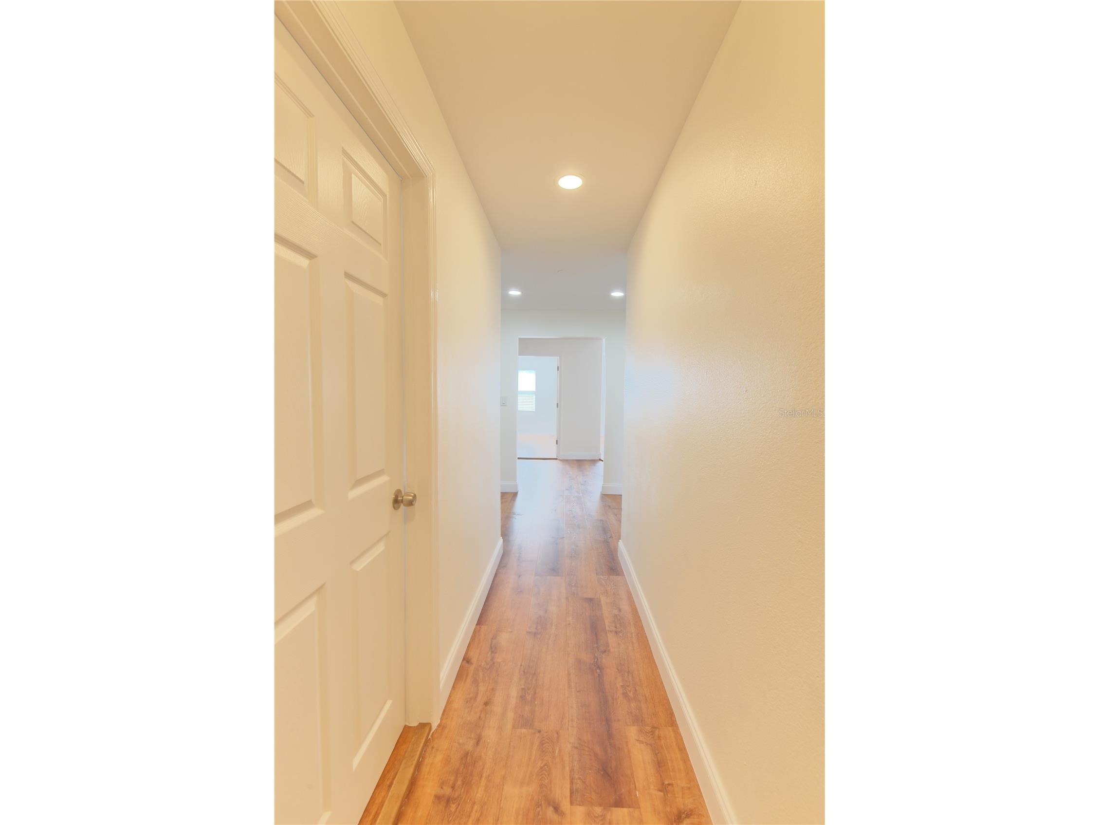 1200 40th Street S Saint Petersburg FL 33711 TB8494789 image18