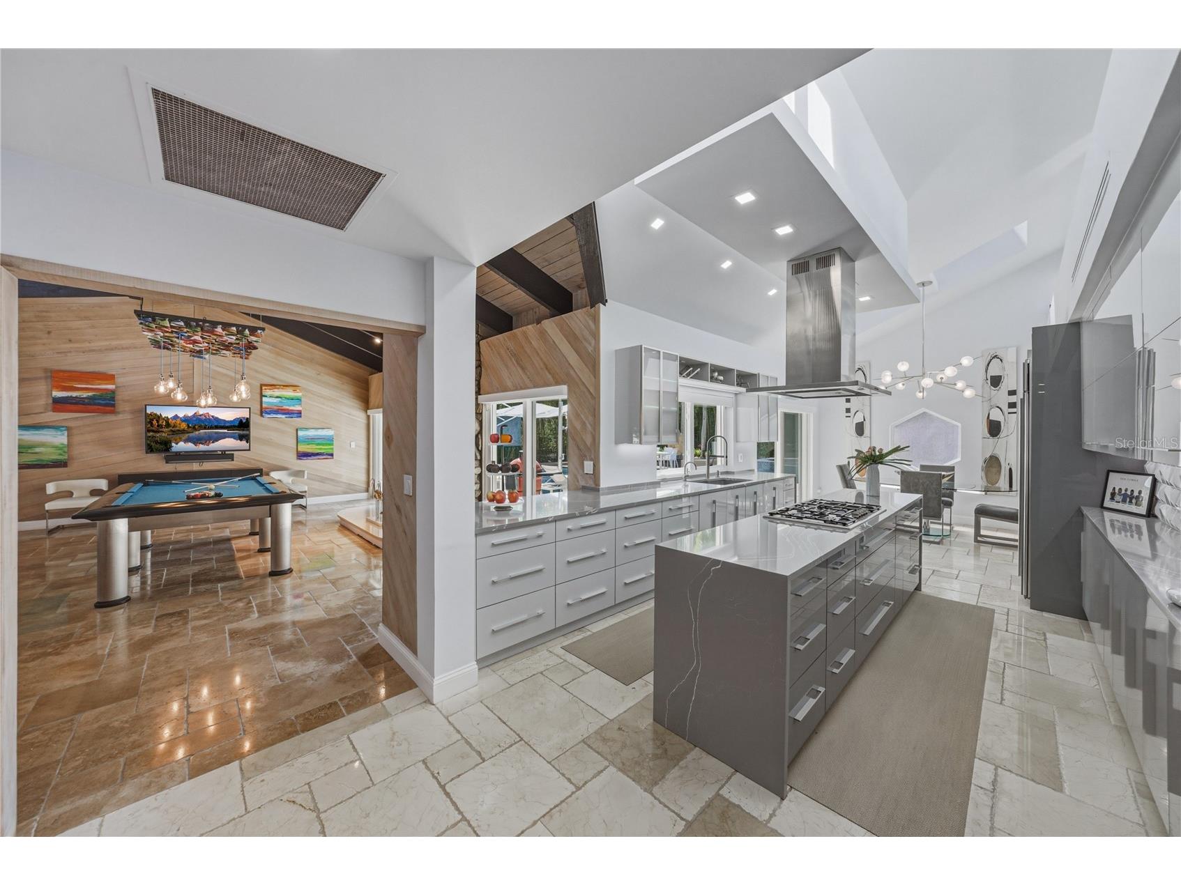 1200 45th Avenue N Saint Petersburg FL 33703 TB8492151 image39