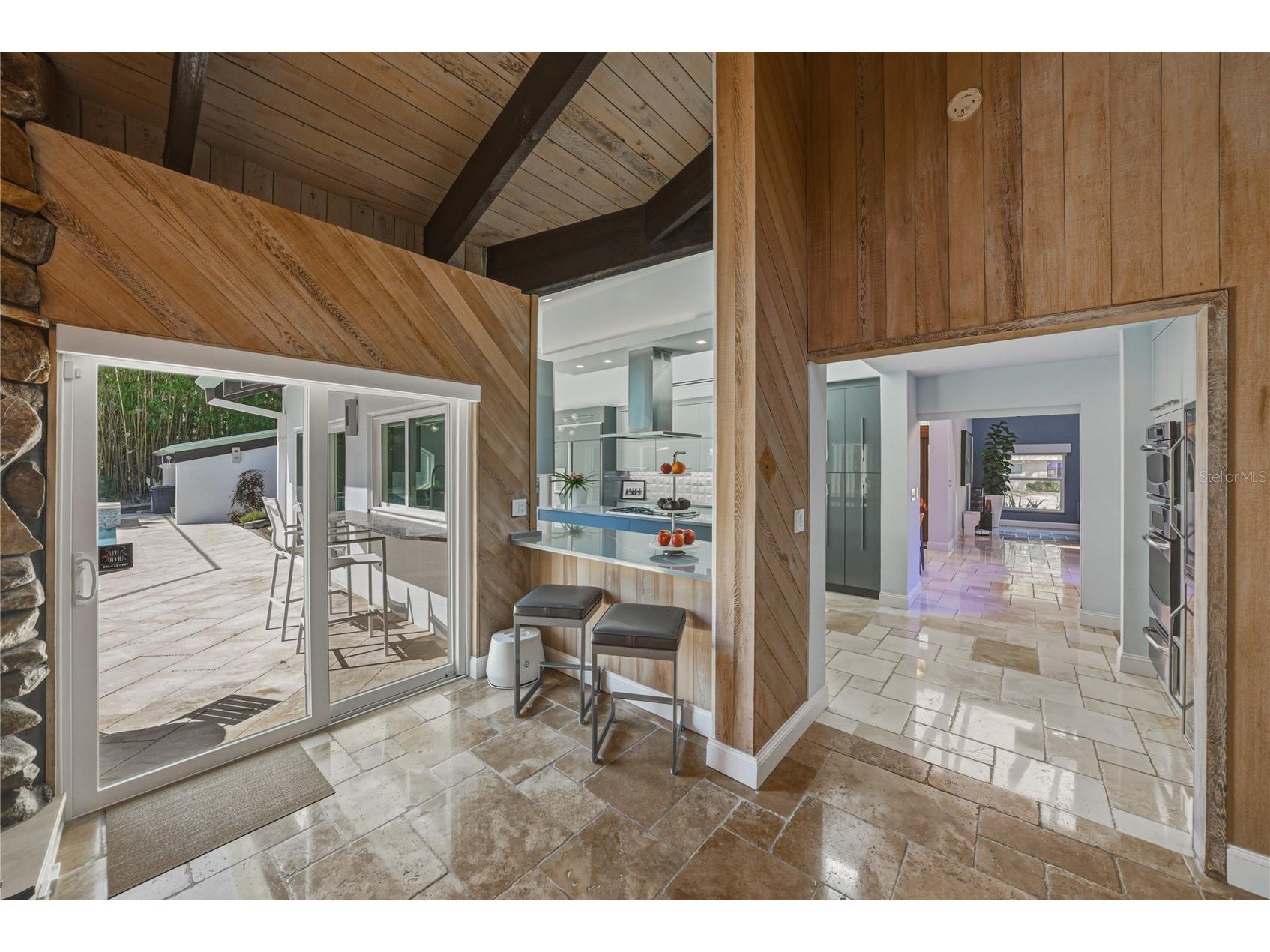 1200 45th Avenue N Saint Petersburg FL 33703 TB8492151 image50