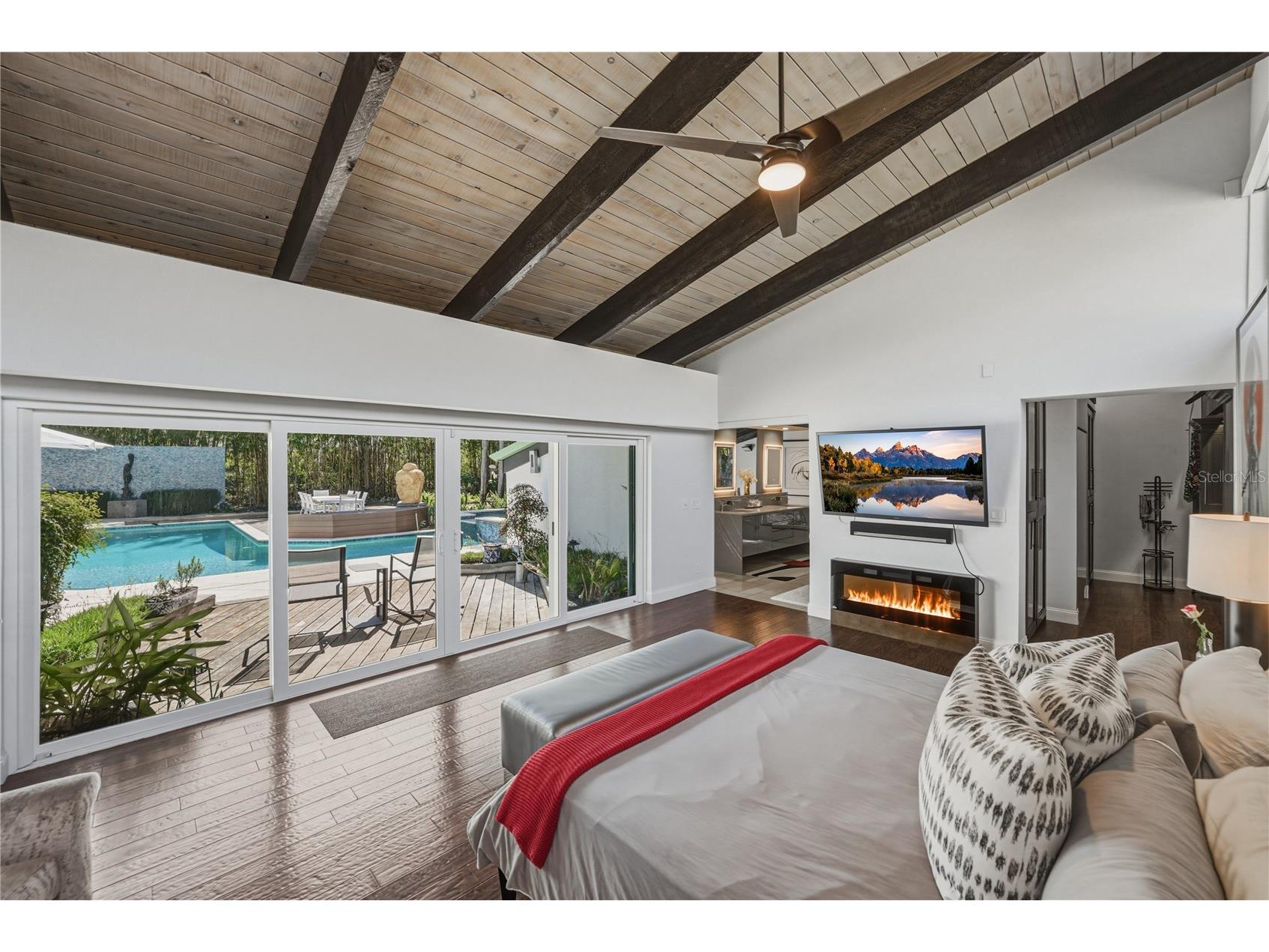 1200 45th Avenue N Saint Petersburg FL 33703 TB8492151 image63