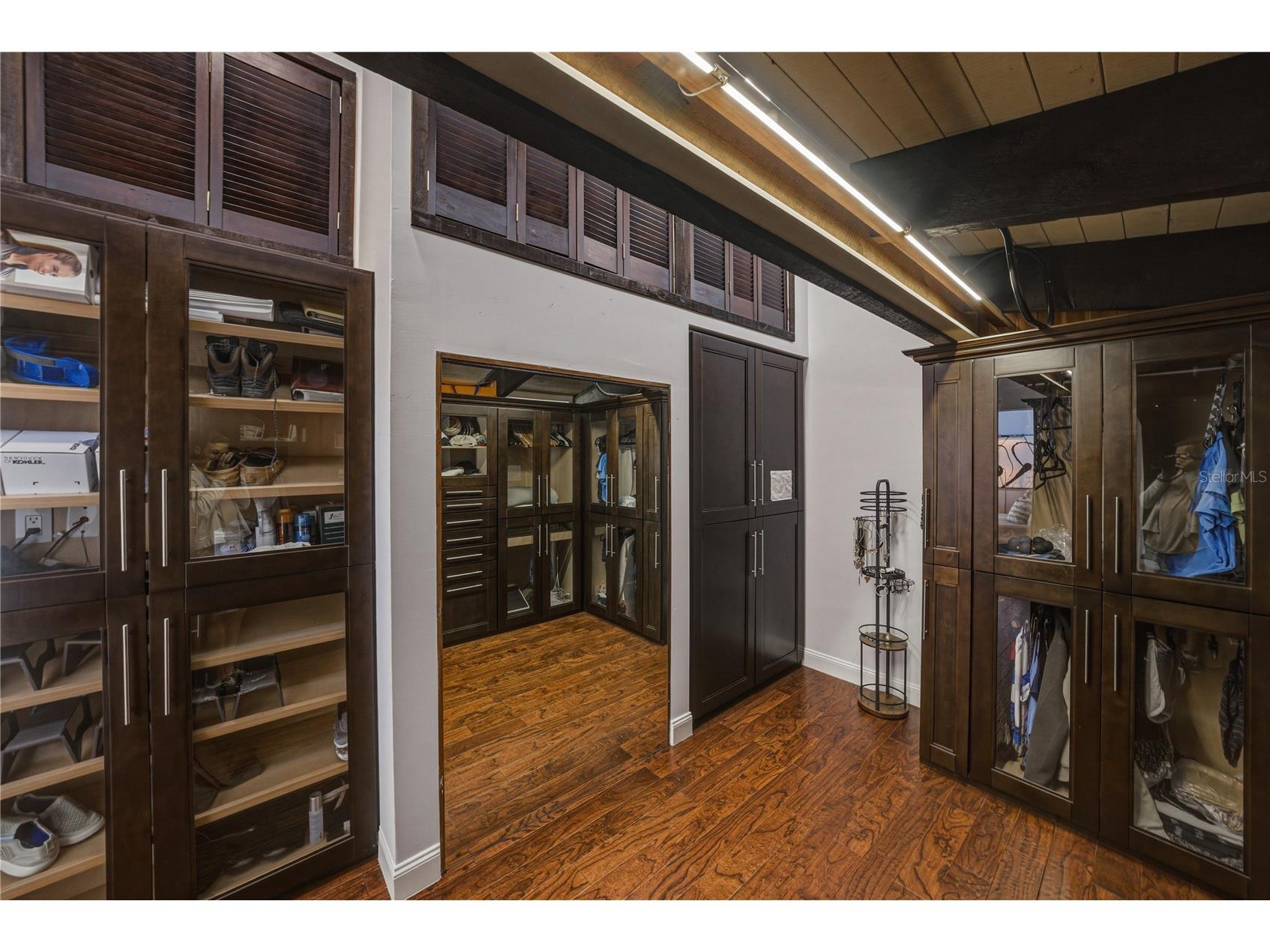 1200 45th Avenue N Saint Petersburg FL 33703 TB8492151 image65