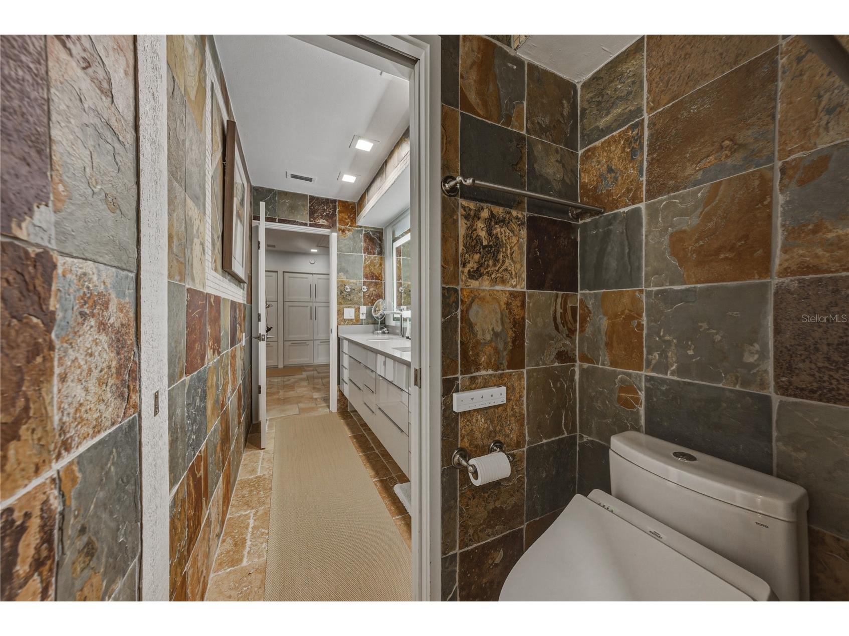 1200 45th Avenue N Saint Petersburg FL 33703 TB8492151 image88