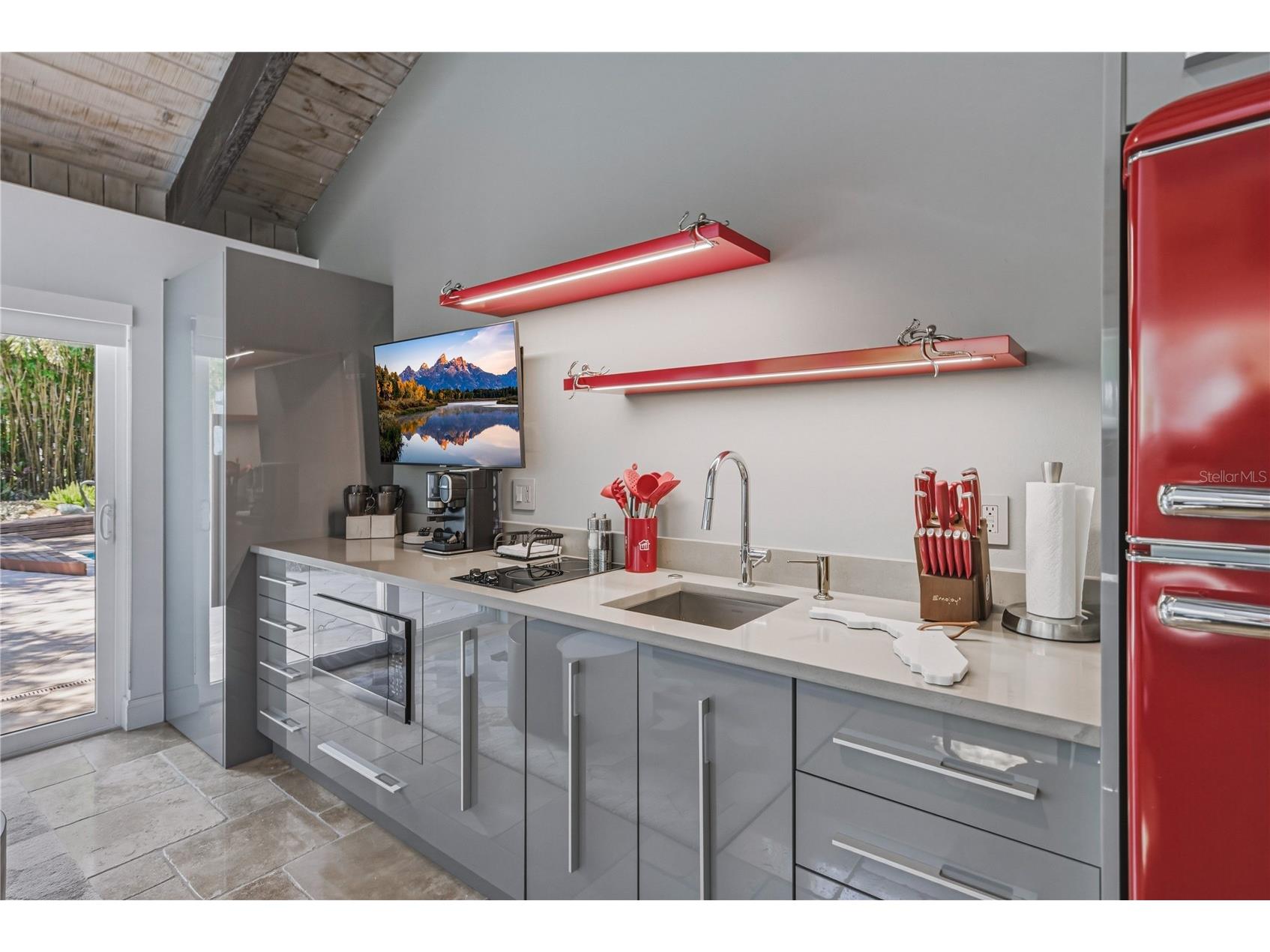 1200 45th Avenue N Saint Petersburg FL 33703 TB8492151 image92