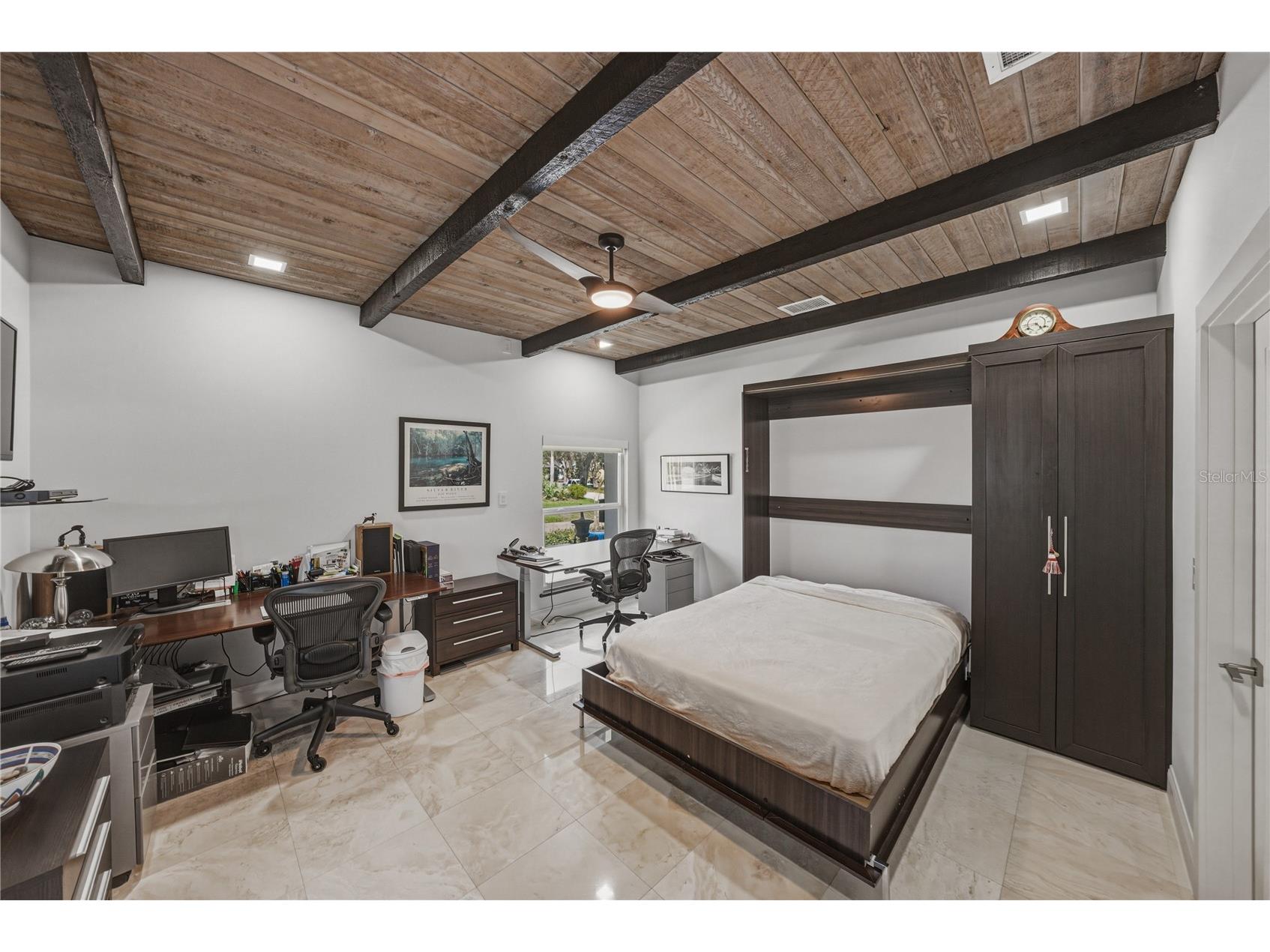 1200 45th Avenue N Saint Petersburg FL 33703 TB8492151 image95