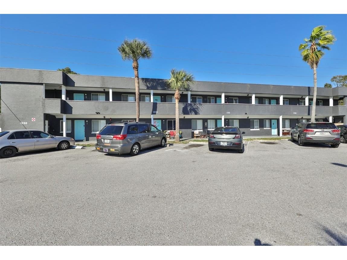 1200 70th Street N #10 Saint Petersburg FL 33710 U8191037 image1