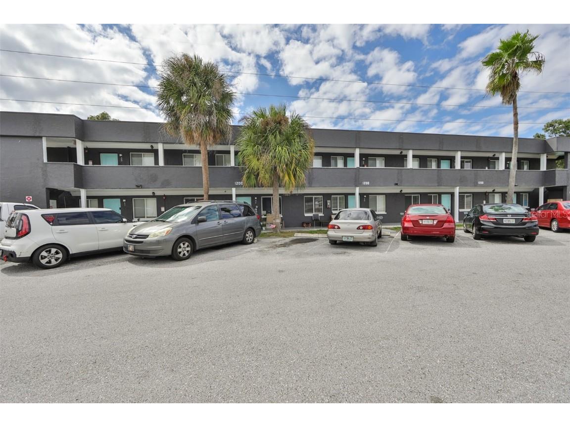 1200 70th Street N #9 Saint Petersburg FL 33710 U8218723 image1