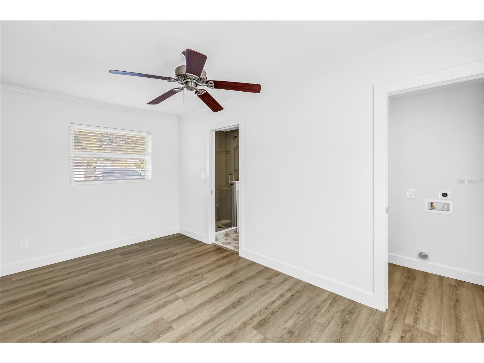 1200 76th Avenue N Saint Petersburg FL 33702 TB8446850 image33