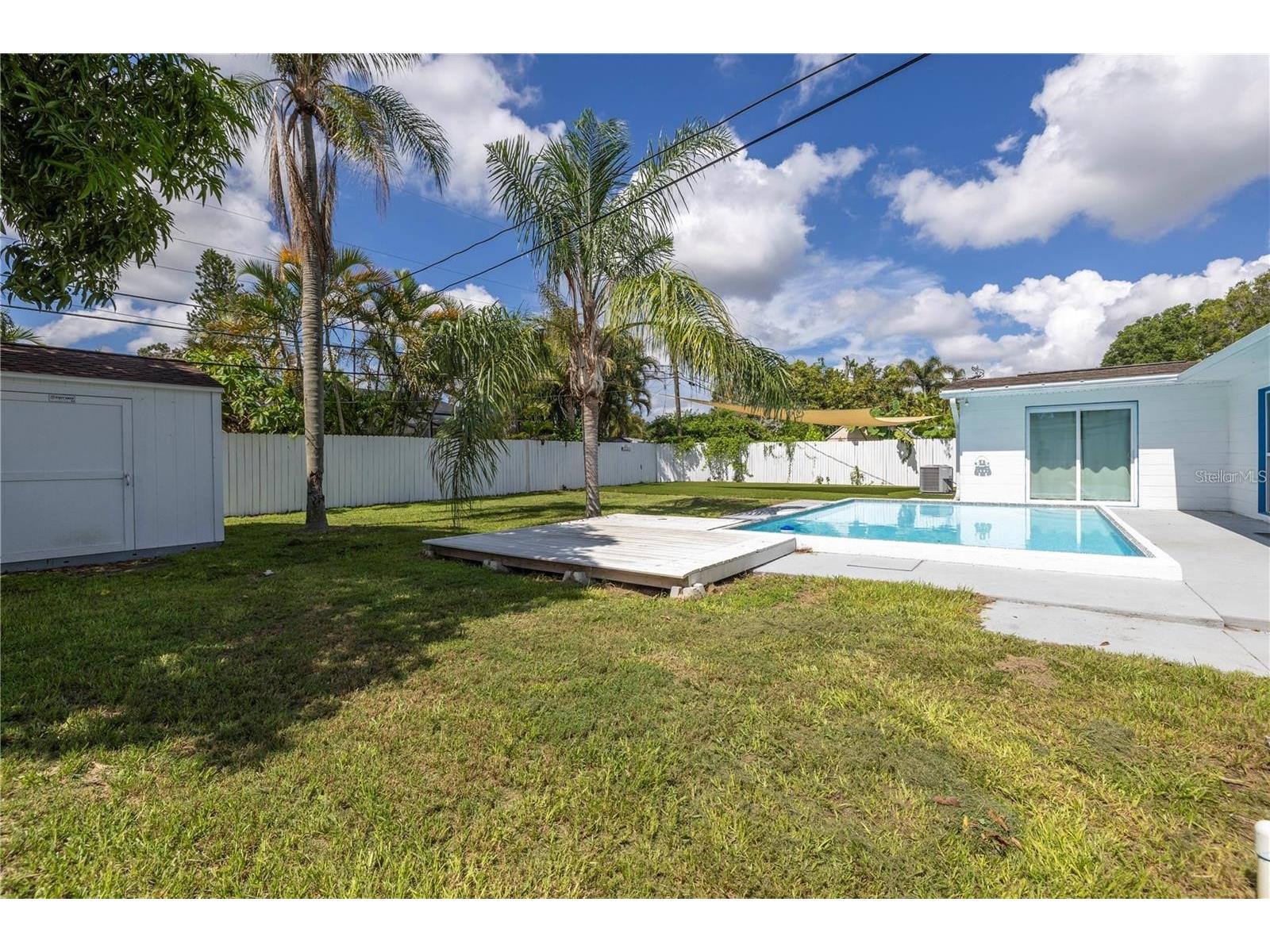 1200 76th Avenue N Saint Petersburg FL 33702 TB8446850 image50