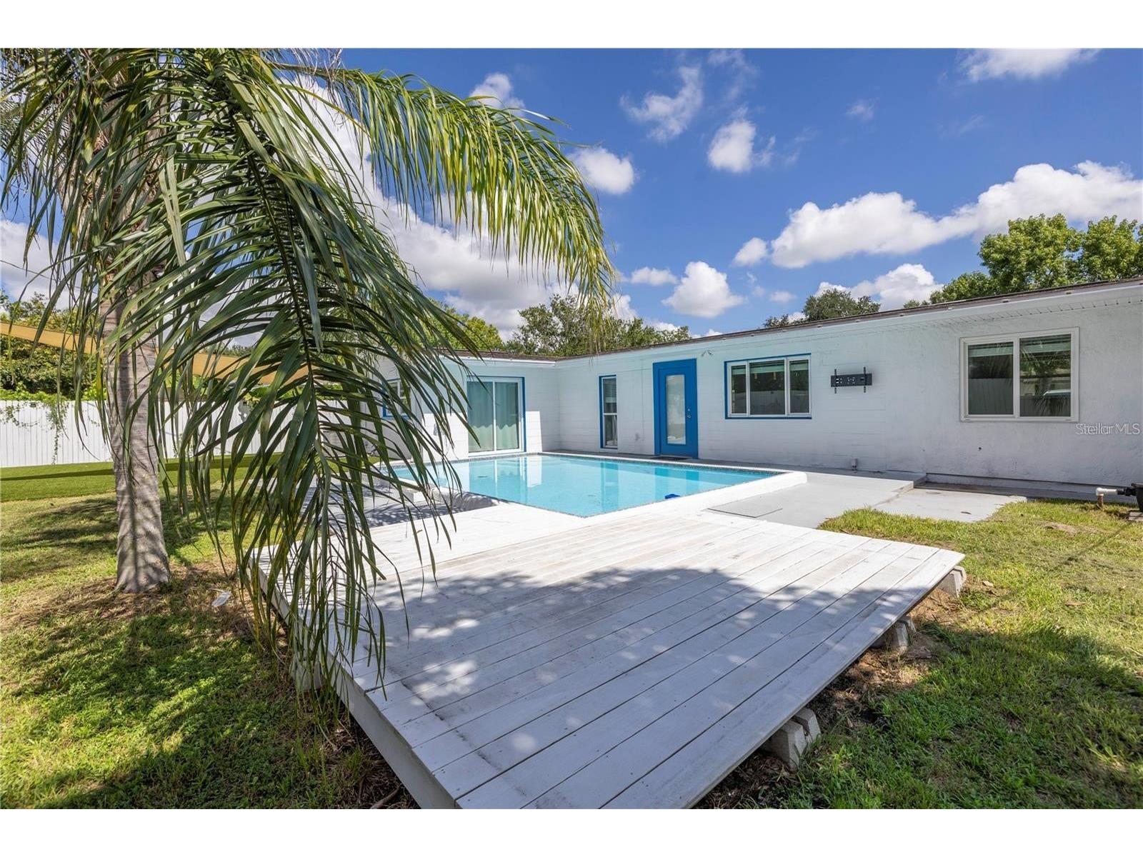 1200 76th Avenue N Saint Petersburg FL 33702 TB8446850 image52