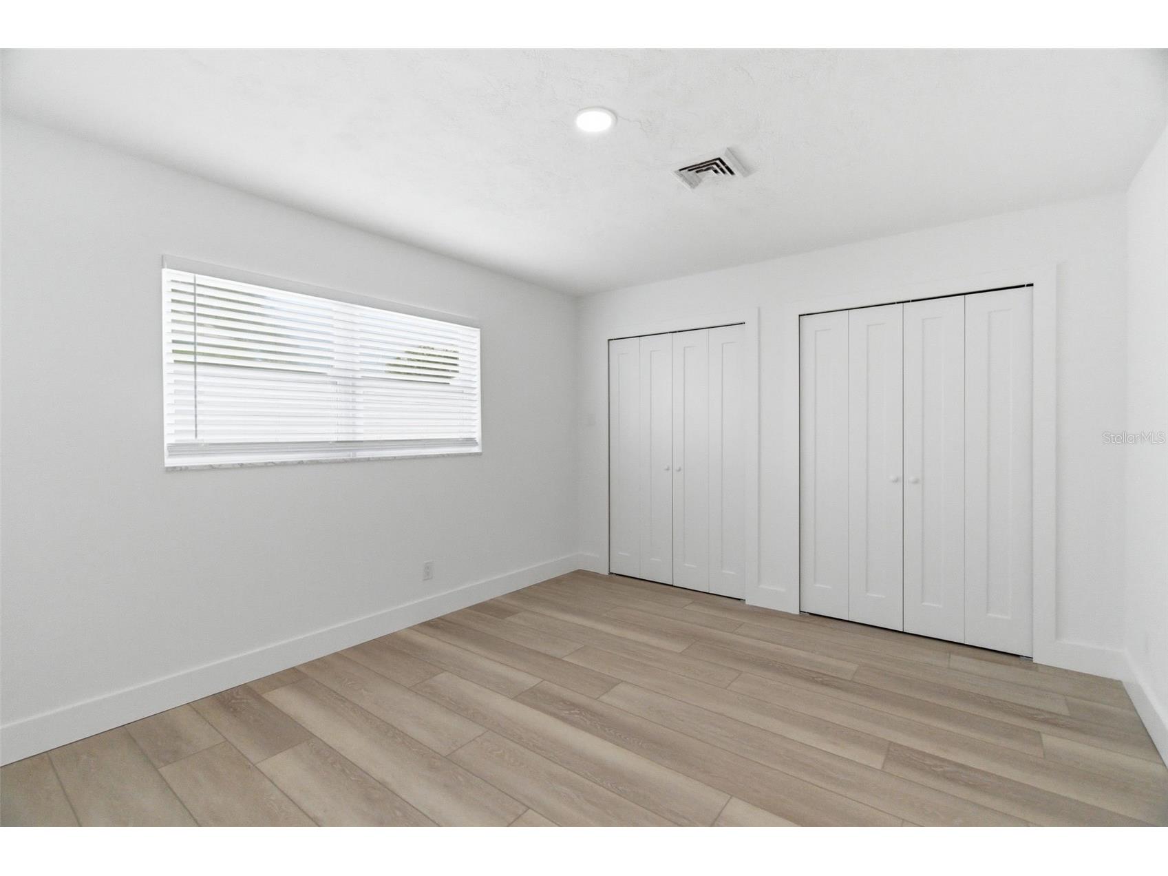 1200 80th St S Saint Petersburg FL 33707 TB8503600 image63