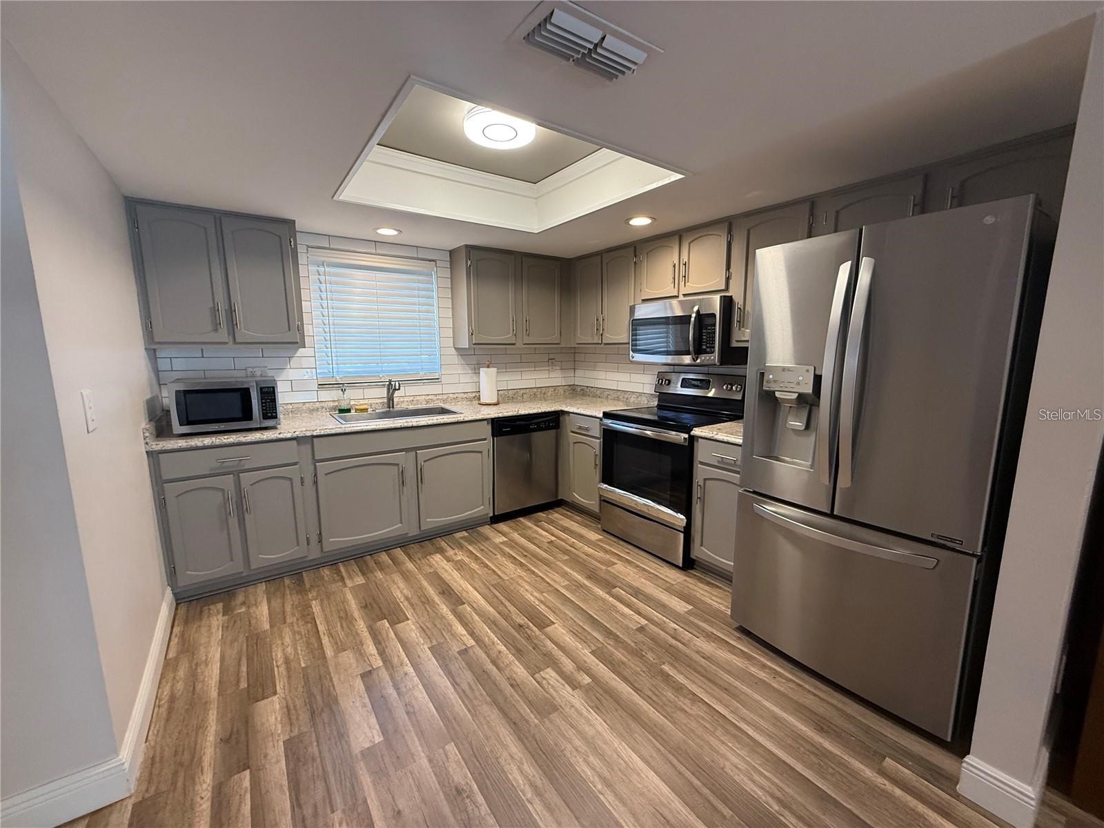 1200 Abbey Crescent Lane Clearwater FL 33759 TB8496633 image12