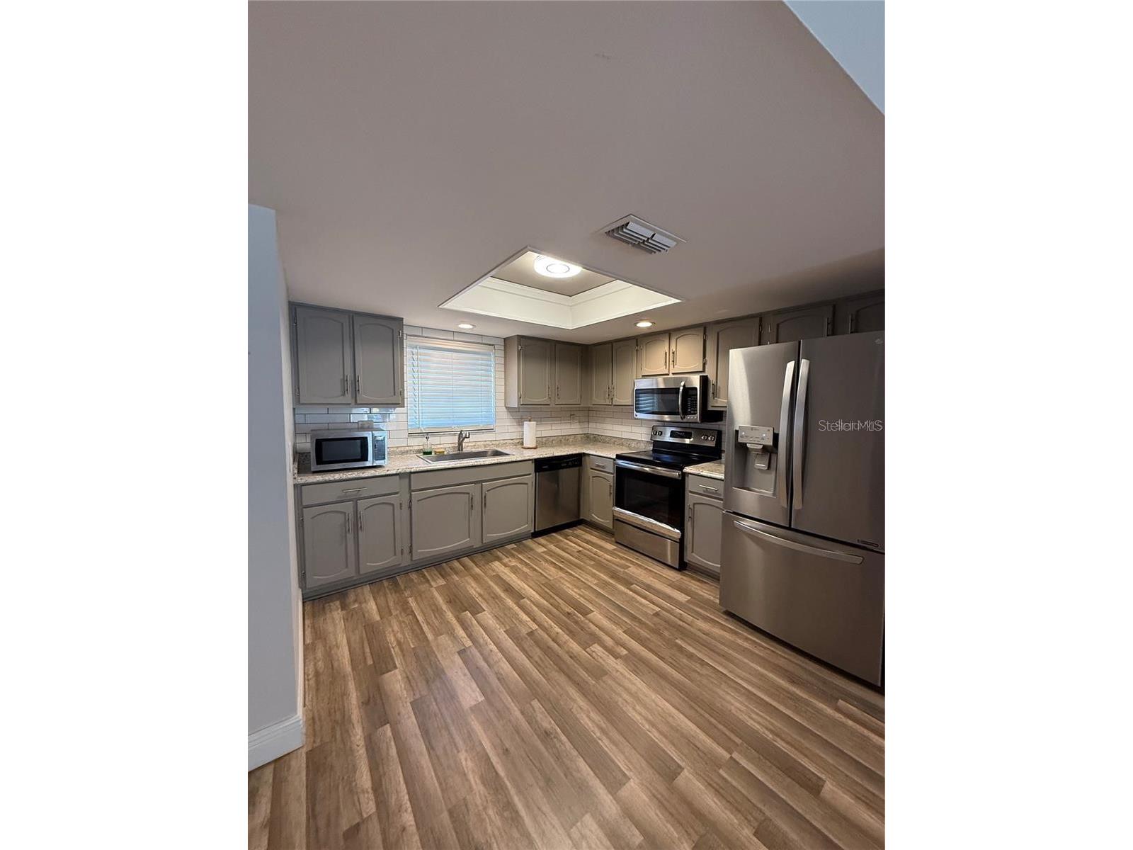 1200 Abbey Crescent Lane Clearwater FL 33759 TB8496633 image13