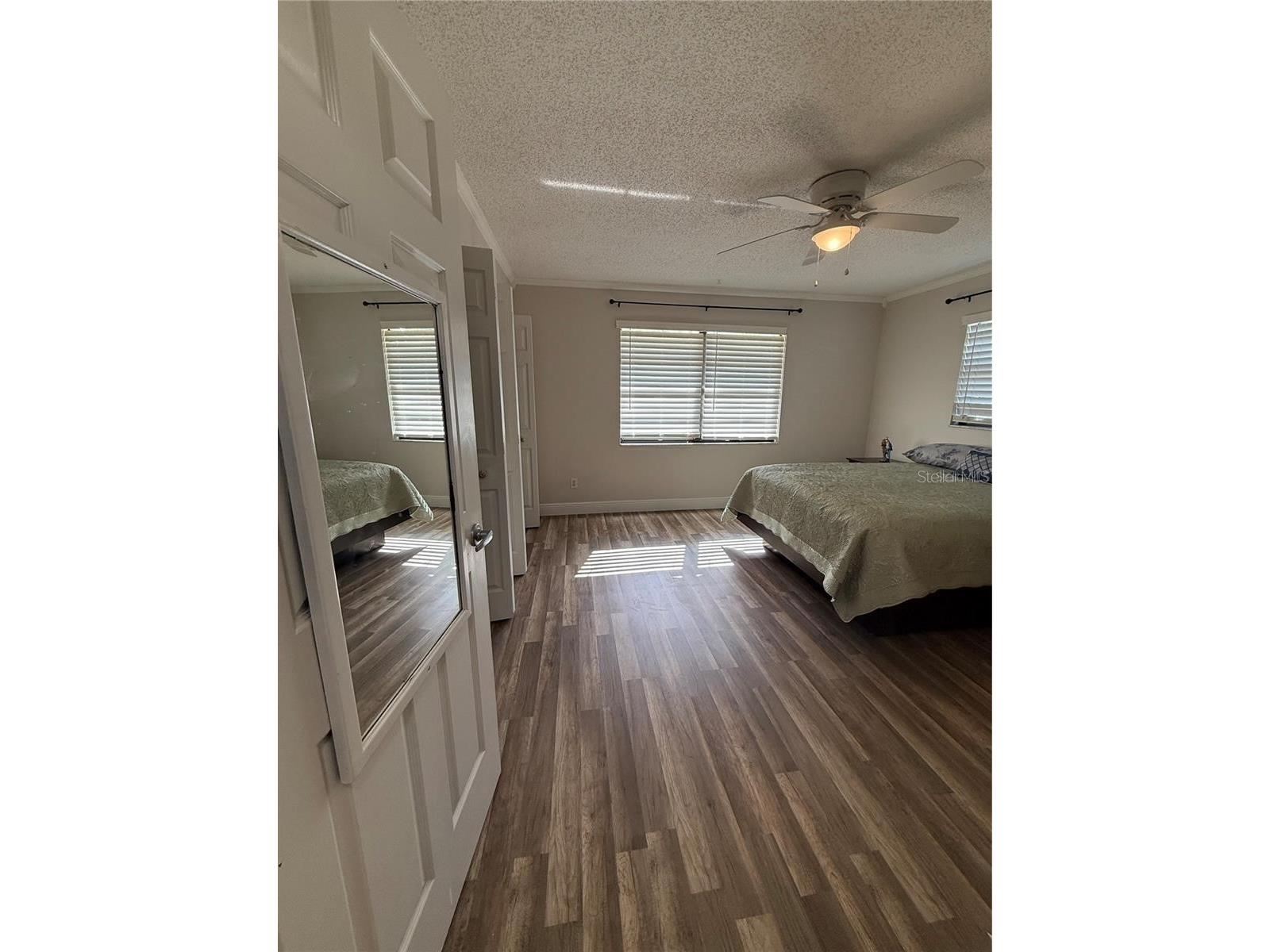 1200 Abbey Crescent Lane Clearwater FL 33759 TB8496633 image28
