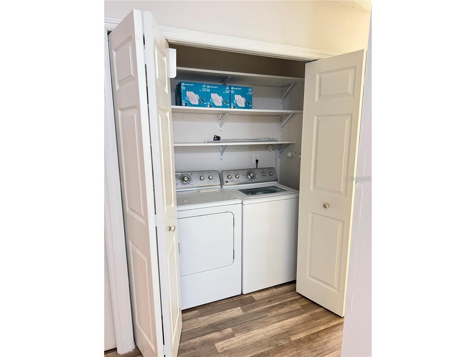 1200 Abbey Crescent Lane Clearwater FL 33759 TB8496633 image7