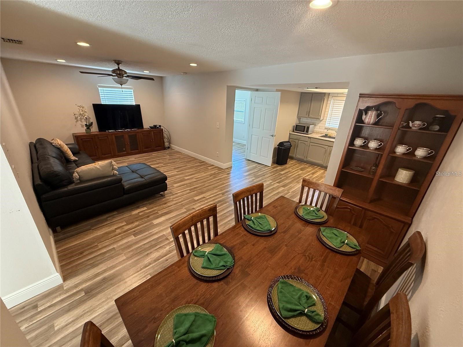 1200 Abbey Crescent Lane Clearwater FL 33759 TB8496633 image9