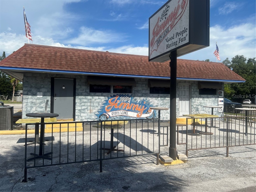 1200 Clearwater-Largo Road N Largo FL 33770 U8171094 image1