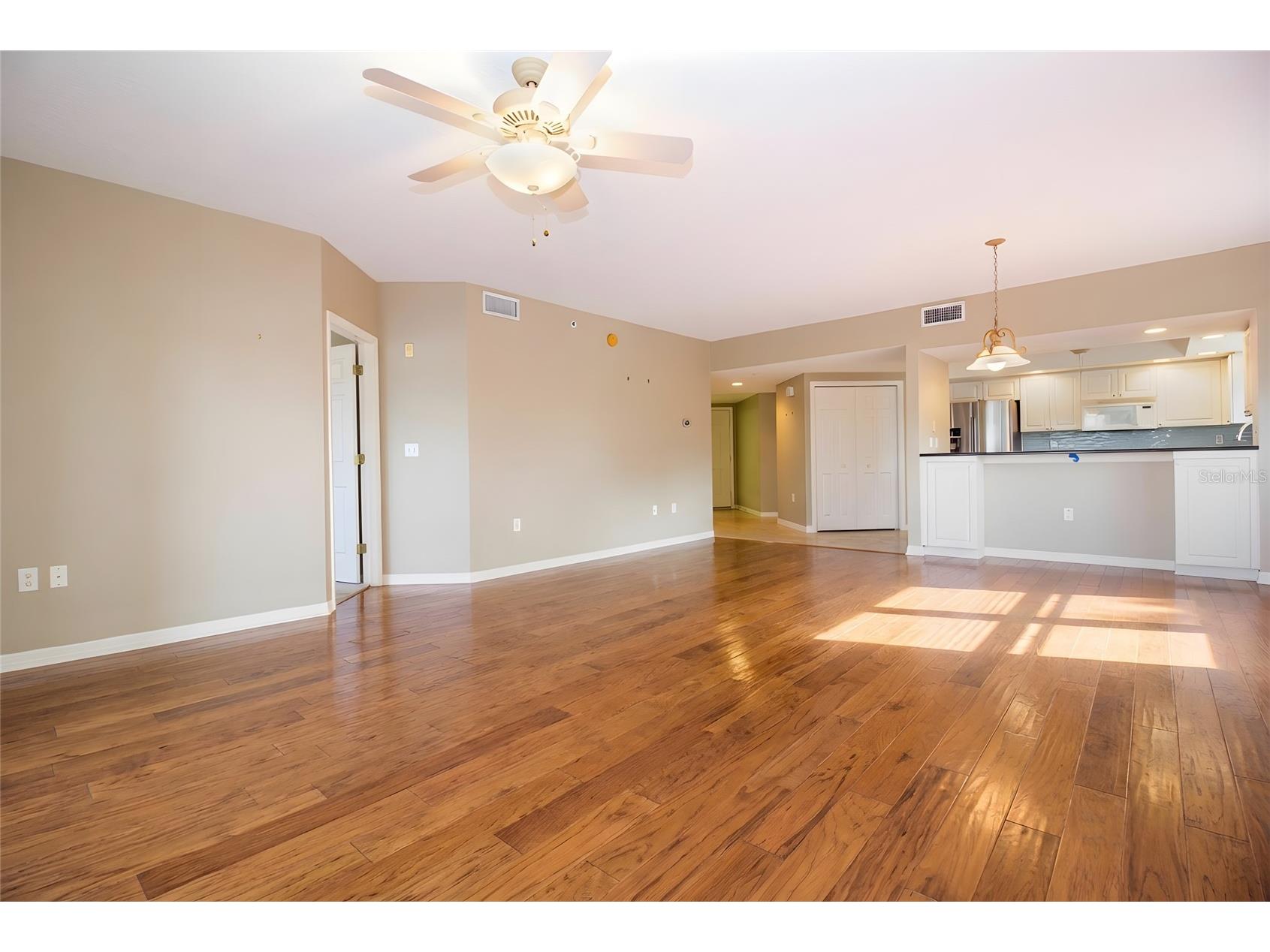 1200 Country Club Drive #1101 Largo FL 33771 TB8435837 image8