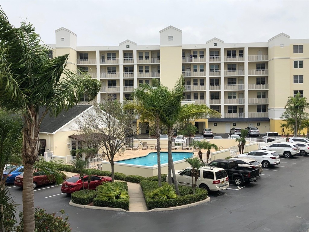 1200 Country Club Drive #1202 Largo FL 33771 - GOLF COURSE LAKE U8213870 image1