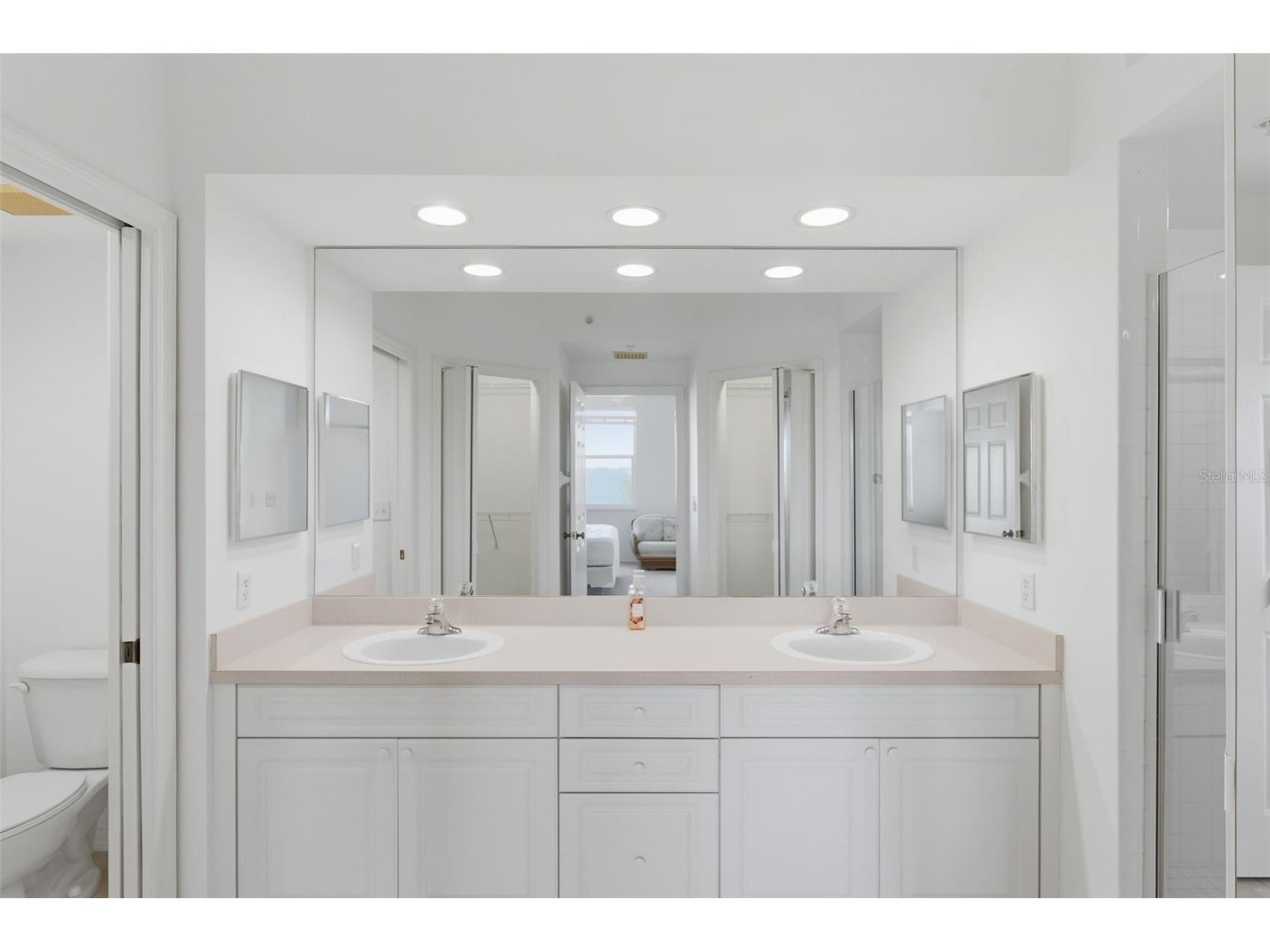 1200 Country Club Drive #1404 Largo FL 33771 - SHORE LAKE TB8473445 image21