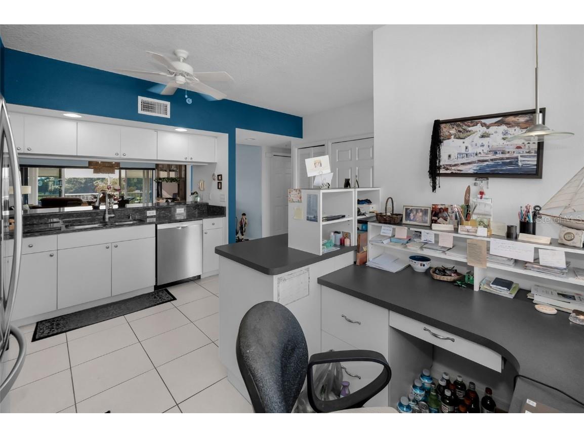 1200 Country Club Drive #2205 Largo FL 33771 TB8449716 image17