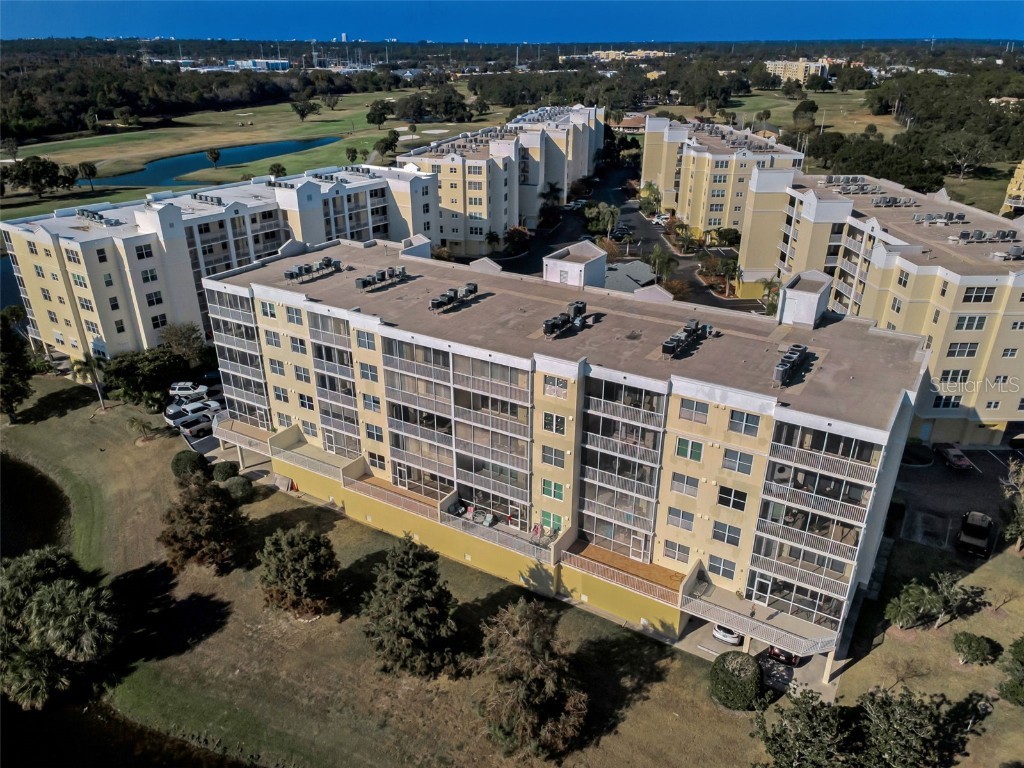 1200 Country Club Drive #2205 Largo FL 33771 TB8449716 image70