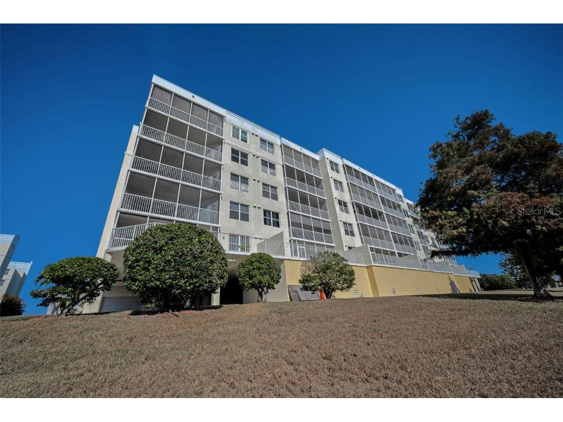 1200 Country Club Drive #2205 Largo FL 33771 TB8449716 image77