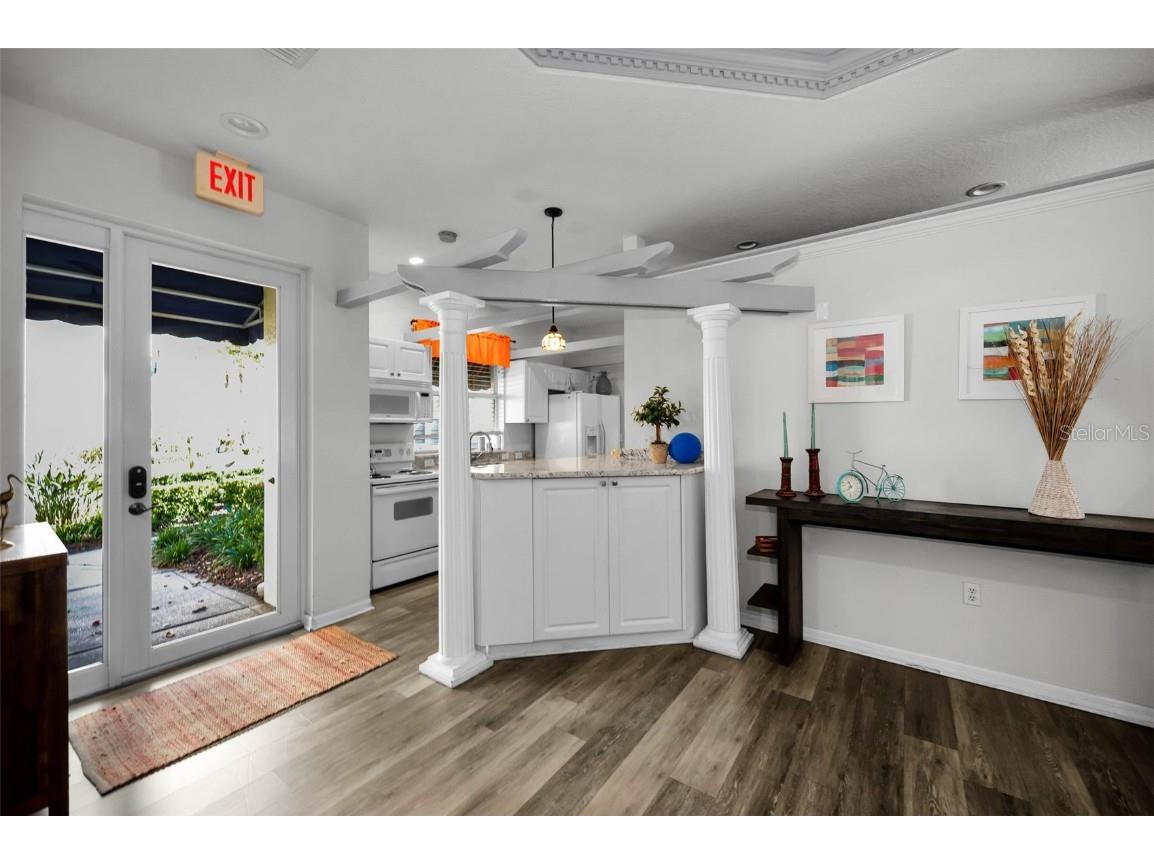 1200 Country Club Drive #2205 Largo FL 33771 TB8449716 image85