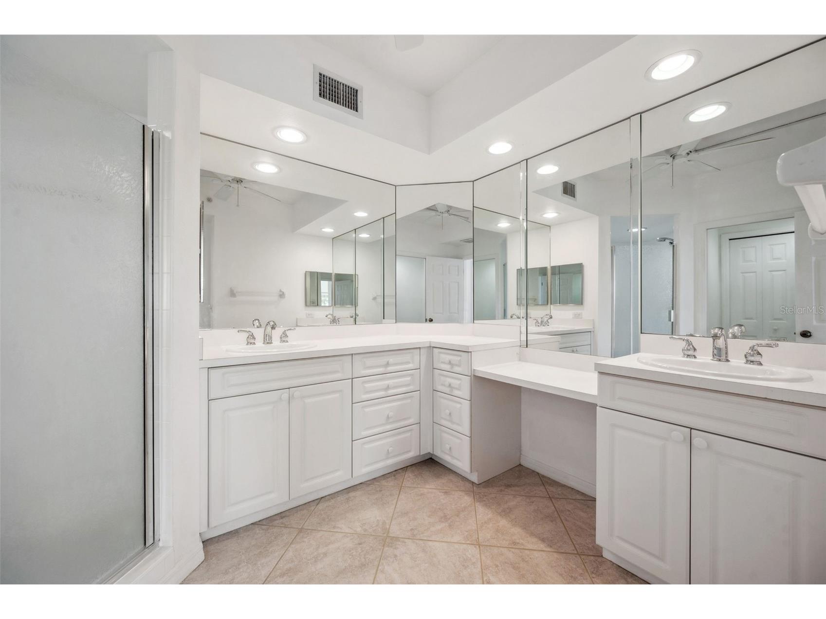 1200 Country Club Drive #2206 Largo FL 33771 - SHORE LAKE TB8357493 image41