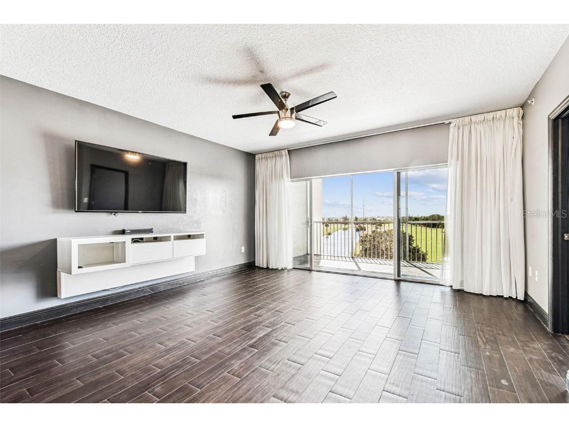 1200 Country Club Drive #2405 Largo FL 33771 TB8440677 image25