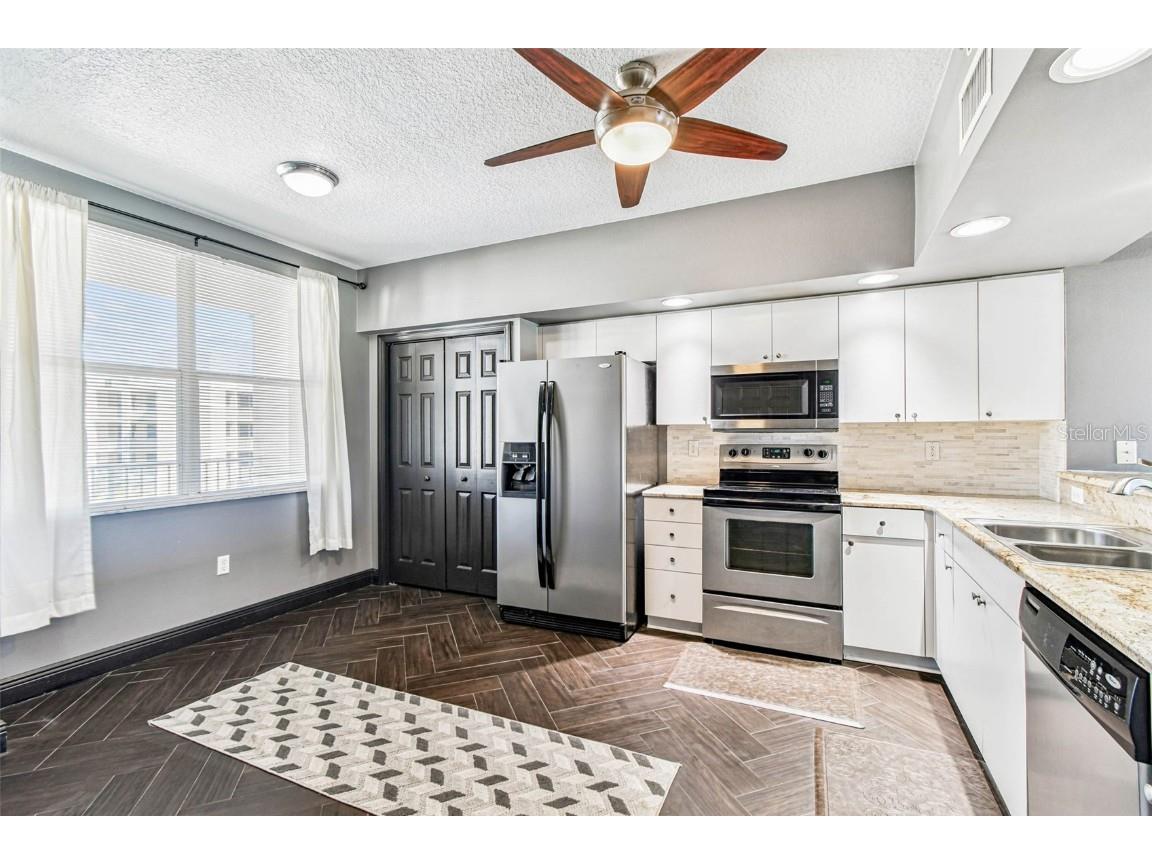 1200 Country Club Drive #2405 Largo FL 33771 TB8440677 image35