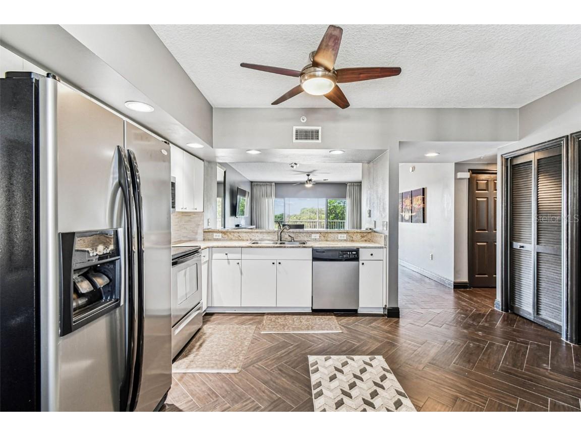 1200 Country Club Drive #2405 Largo FL 33771 TB8440677 image37