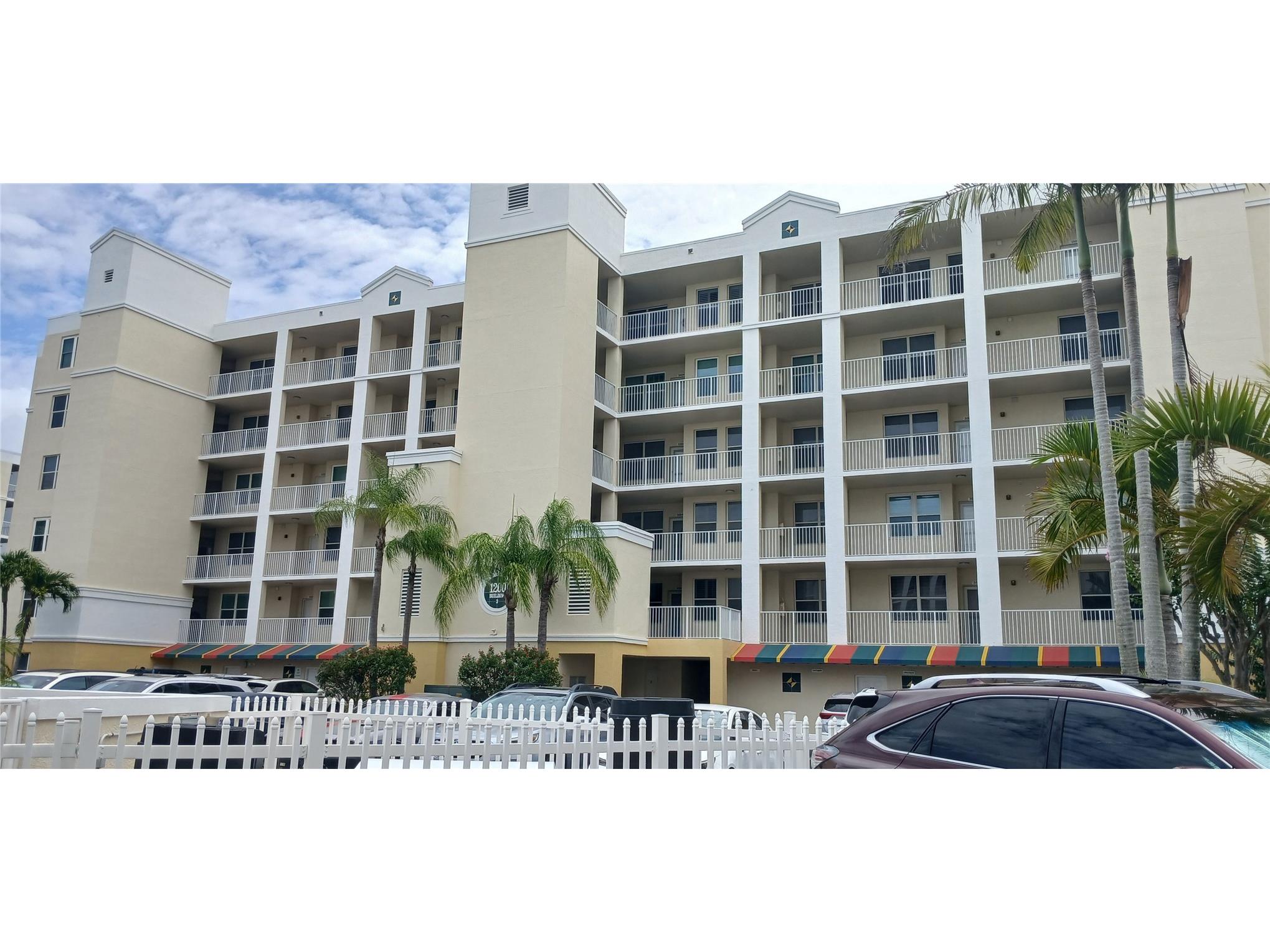 1200 Country Club Drive #3302 Largo FL 33771 TB8514739 image1
