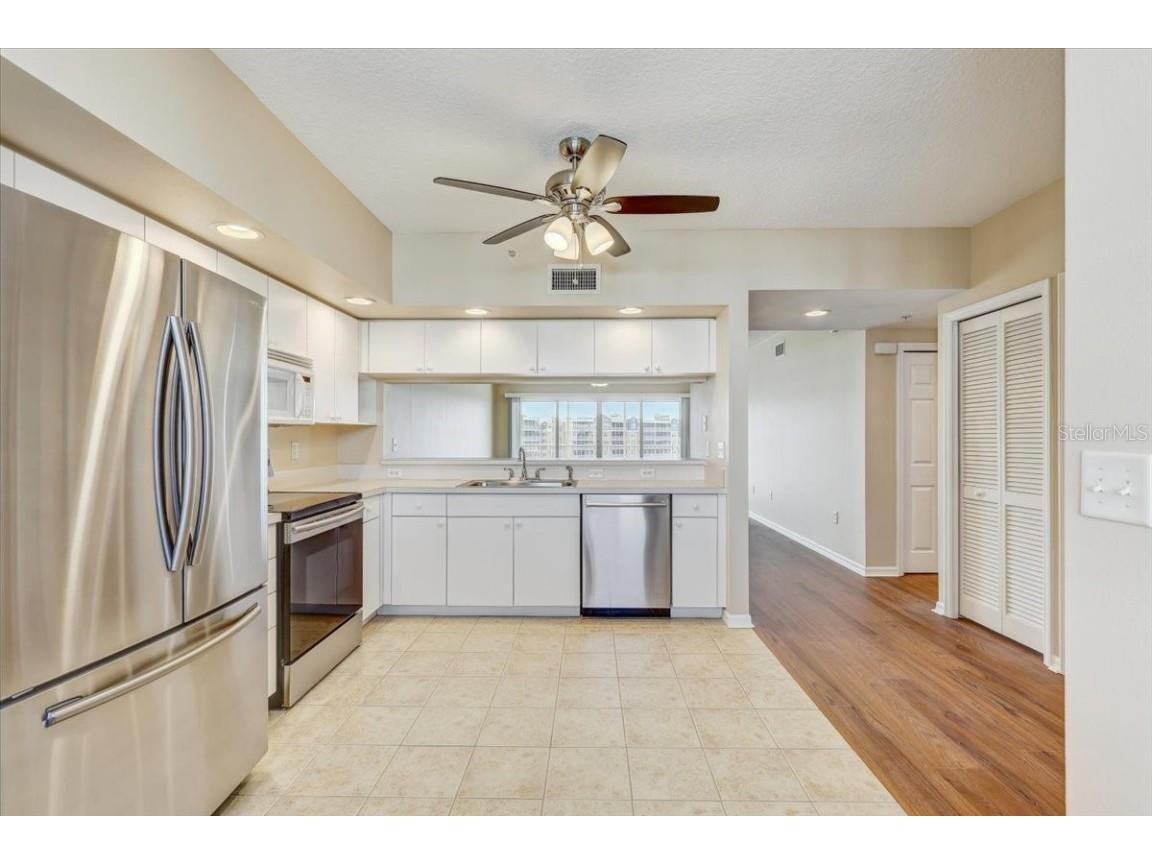 1200 Country Club Drive #3405 Largo FL 33771 - SHORE LAKE TB8445020 image4